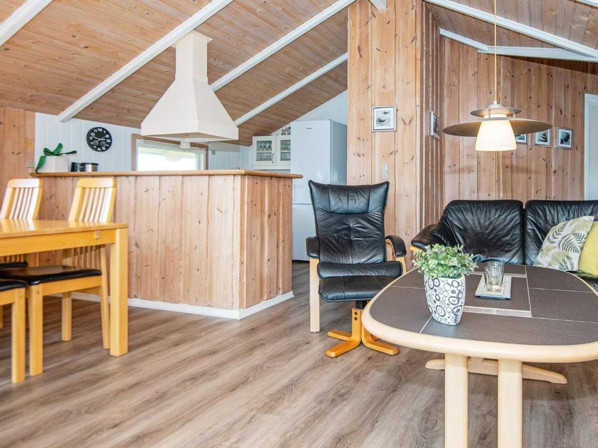 6 Person Holiday Home In R M Bolilmark Kültér fotó